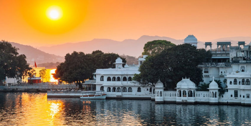 Golden Triangle Tour With Udaipur